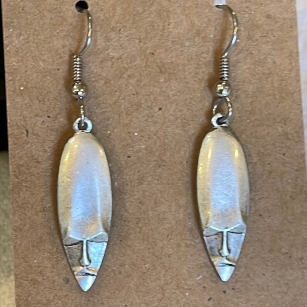 💐5/25 Primitive silver tone narrow head high forehead Egyptian style statement